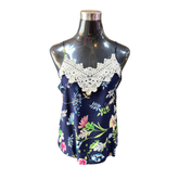 Polera Pavilo Viscosa Floreada Con Broderie