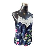 Polera Pavilo Viscosa Floreada Con Broderie