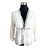 Tapado De Lino Con Encaje Y Broderie Floral