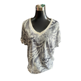 Polera Hilo Estampada Cuello V Lurex