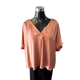 Blusa Raso Cuello V Manga Campana