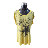Polera Estampado Estrella Con Tachas