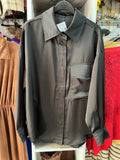 Blusa Betsabé Raso Con Broche Y Bolsillos Laterales